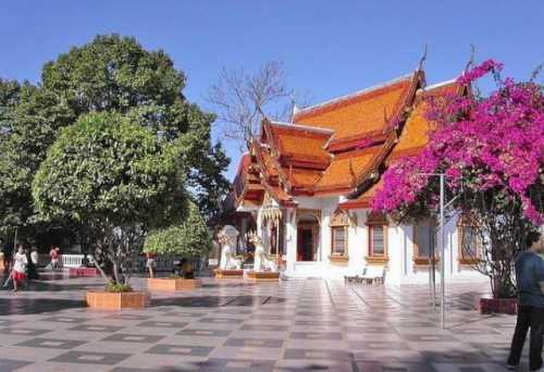 чианг рай чианграй, таиланд: храмы, достопримечательности